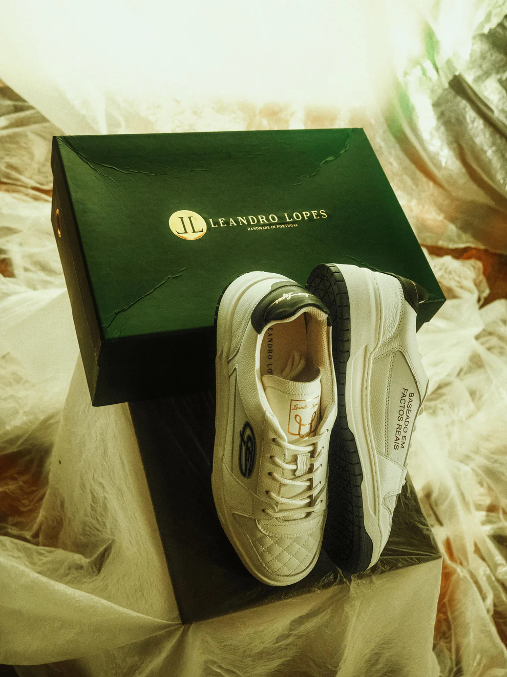 Ténis "Baseado em Factos Reais" by Força Suprema x Leandro Lopes - Imagem 2